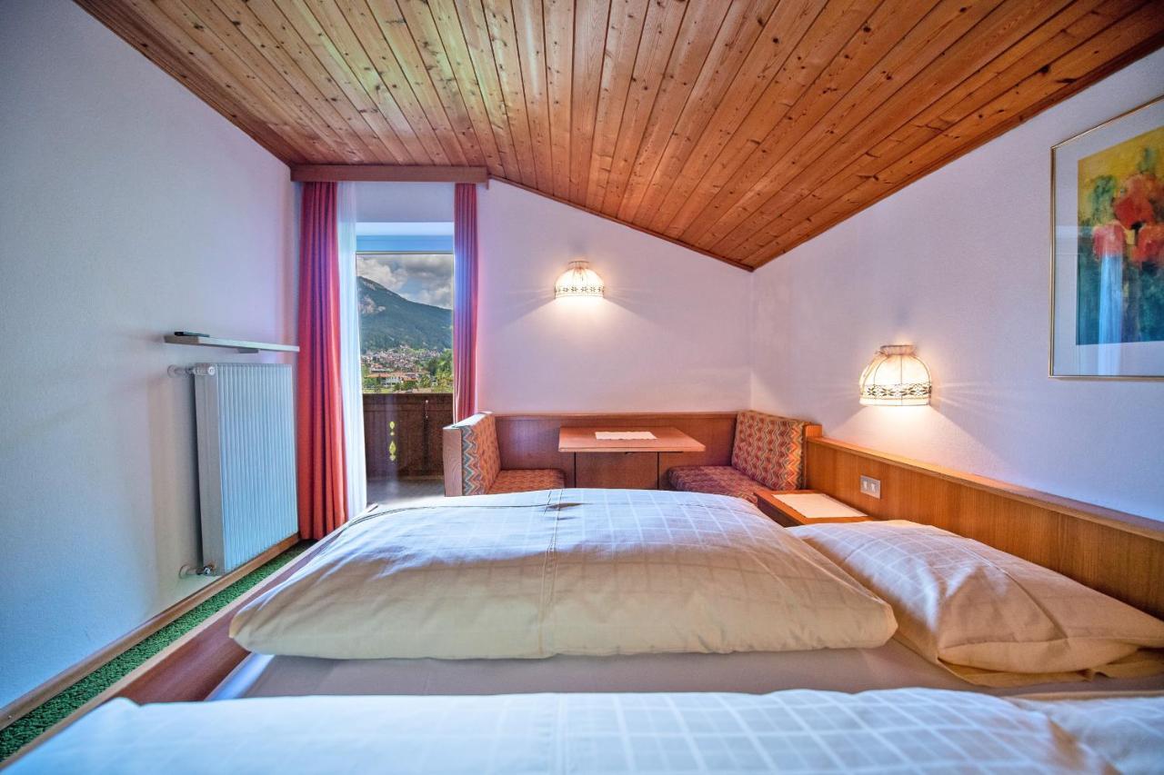Alara Appartement Urtijëi Buitenkant foto