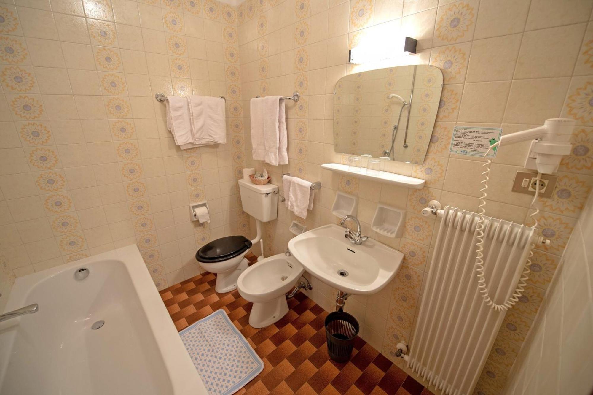 Alara Appartement Urtijëi Buitenkant foto